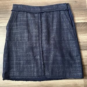 Banana Republic blue skirt in size 4